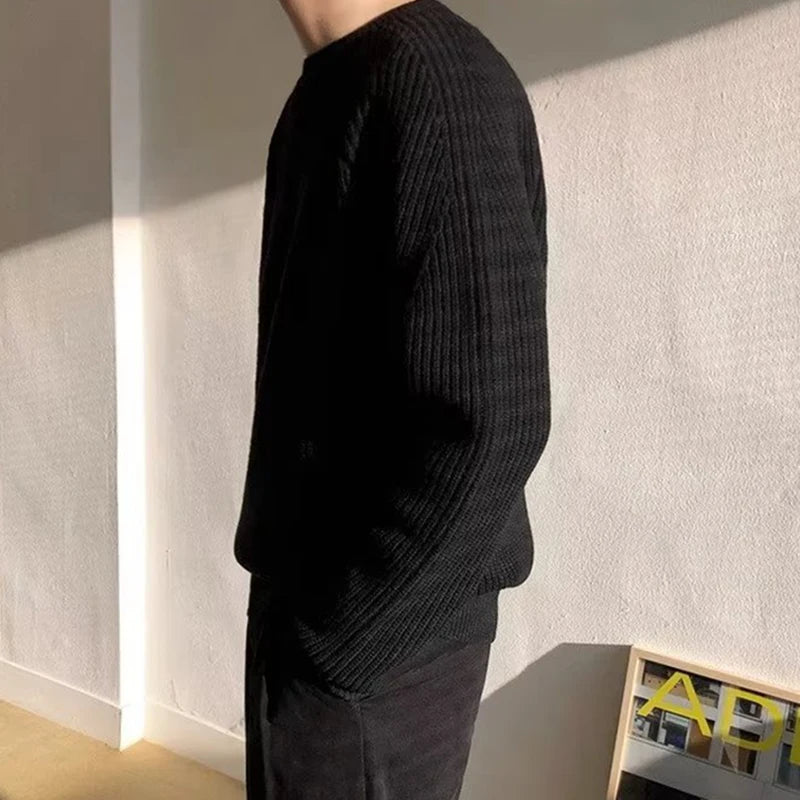 Kensington Textured Sweater – by Vincent Beaumont